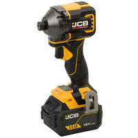 zakrętarka udarowa akumulatorowa JCB Professional 18V z akumulatorem 2.0Ah żółto-czarna ujęcie z lewej strony
