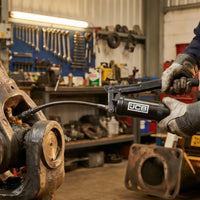 Smarownica ręczna JCB 992/11300 – wężyk wysokociśnieniowy z końcówką