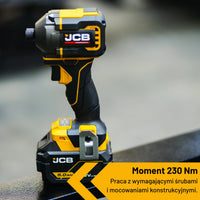 zakrętarka udarowa akumulatorowa JCB Professional 18V z akumulatorem 5.0Ah na metalowej powierzchni z tekstem moment 230Nm